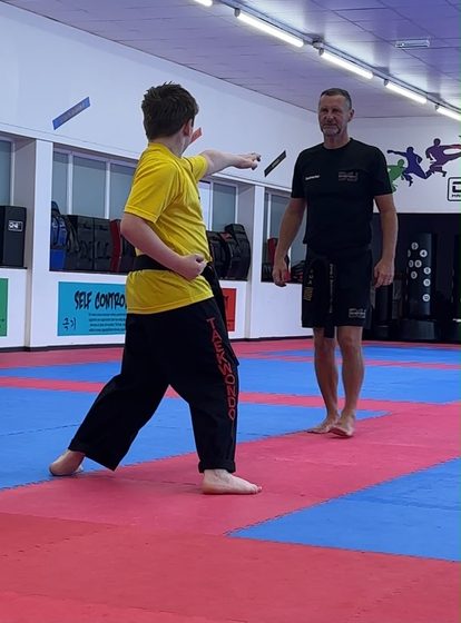 D1TKD students training