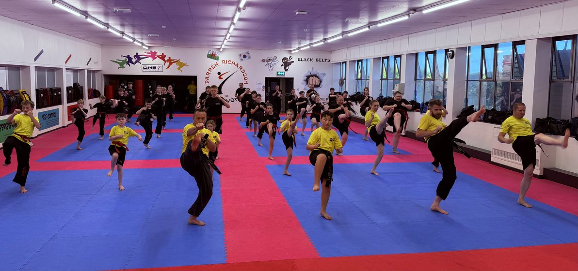 D1TKD students training
